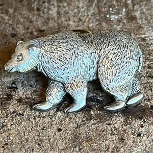 Vtg JJ Jonette Jewelry Bear Silver Pewter Signed Pin